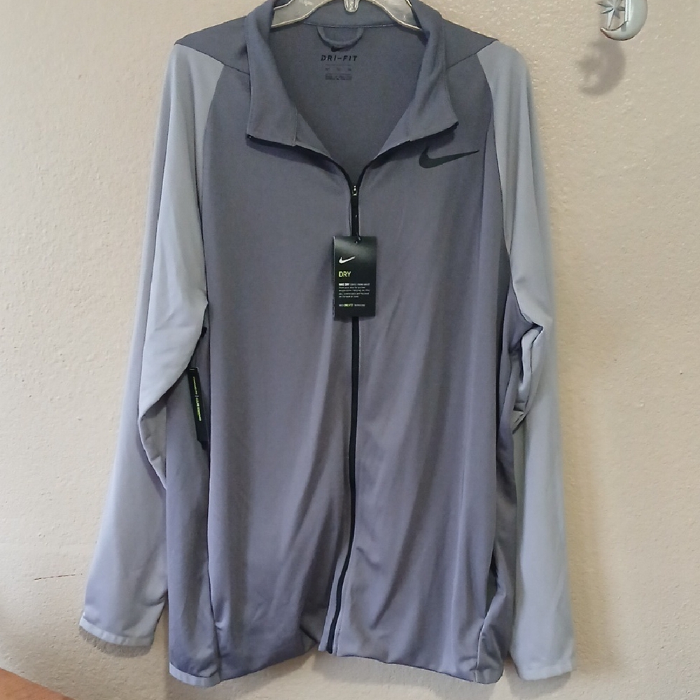Nike Men's Gray Dri-FIT Jacket